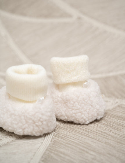 Baby Boots Knitted Creme - Things I Like Things I Love