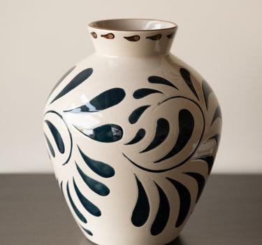 Bloomingville - Hand Painted Vase Heikki Stoneware - Things I Like Things I Love