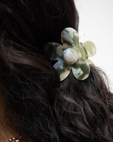 Claw Clip Flower Mixy - Things I Like Things I Love