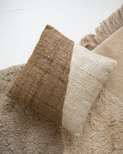 Cushion Canberra Dark Brown/Beige - Things I Like Things I Love