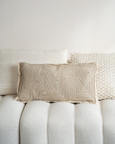 Cushion Natural Wavy - Things I Like Things I Love