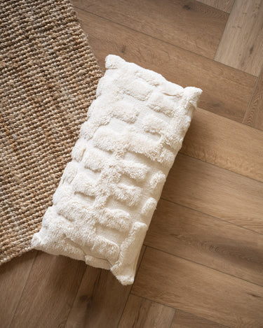 Cushion Sarmi Cream - Things I Like Things I Love