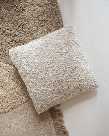 Cushion Vita Beige / Off-White - Things I Like Things I Love