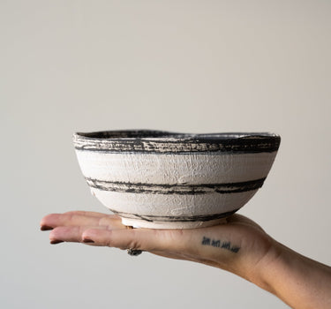 Deco Bowl Black/White - Things I Like Things I Love