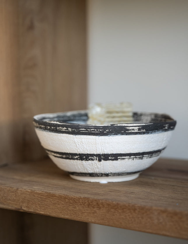 Deco Bowl Black/White - Things I Like Things I Love