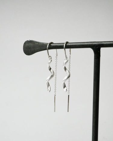 Earring Bungle Swirly Silver - Things I Like Things I Love