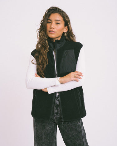 Edd Vest Black - Things I Like Things I Love