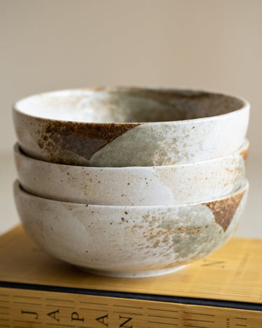 Handmade Japanese Yukishino Bowl - Things I Like Things I Love