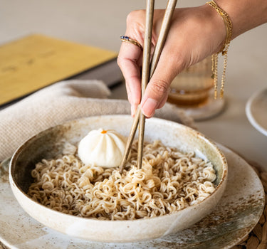 Handmade Japanese Yukishino Pasta Plate - Things I Like Things I Love