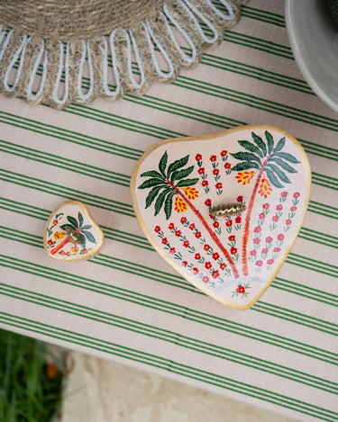 Handmade Paradise Heart Box Large - Things I Like Things I Love