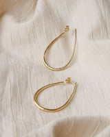 Hoop Drop-shaped Lilly Gold