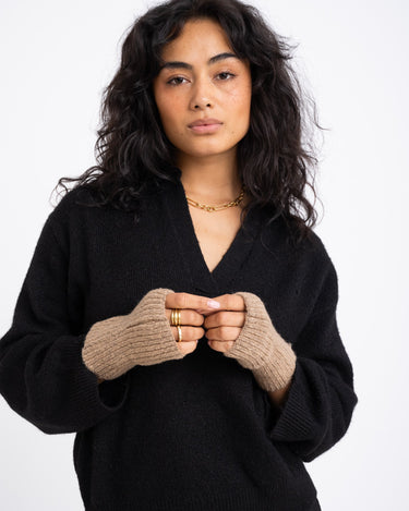 Knitted Fingerless Gloves Beige - Things I Like Things I Love