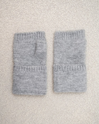 Knitted Fingerless Gloves Grey - Things I Like Things I Love