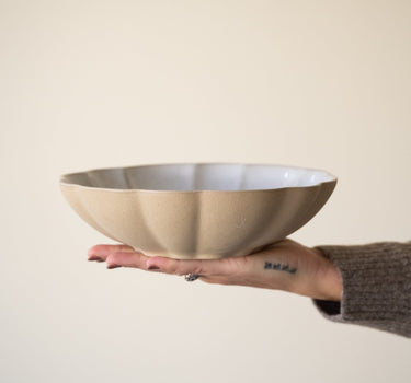 Marra Flower Bowl / Deep Plate - Things I Like Things I Love