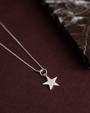 Necklace Charm Shiny Star Silver - Things I Like Things I Love