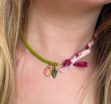 Necklace Sari Pink Green - Things I Like Things I Love