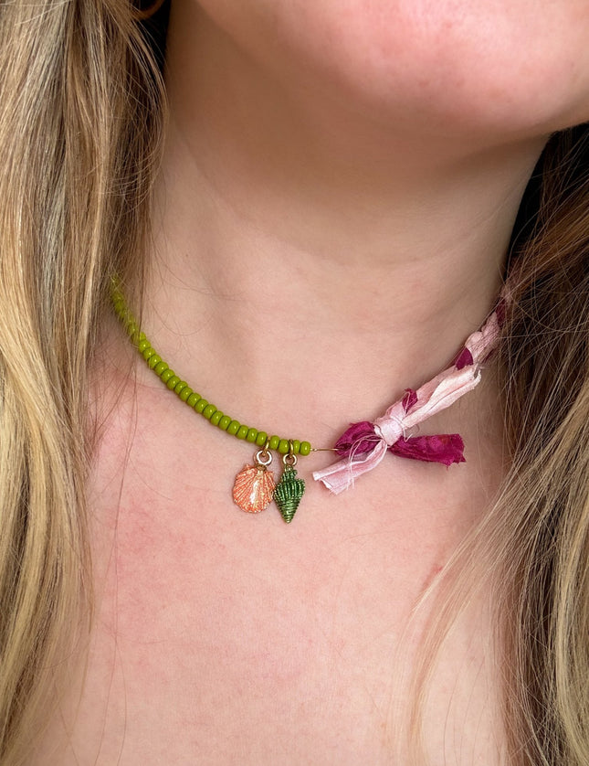 Necklace Sari Pink Green - Things I Like Things I Love