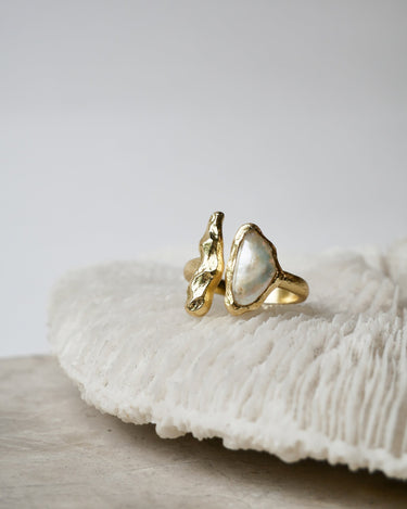 Ring Noah Pearl Gold One Size - Things I Like Things I Love