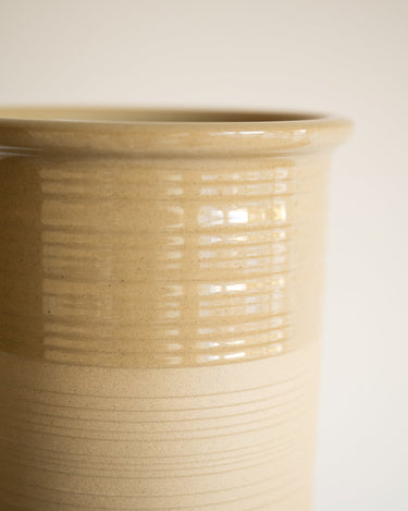 Scotia Cutlery Jar Beige - Things I Like Things I Love