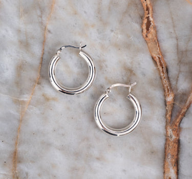 Single Hoop Boldy Silver - Things I Like Things I Love