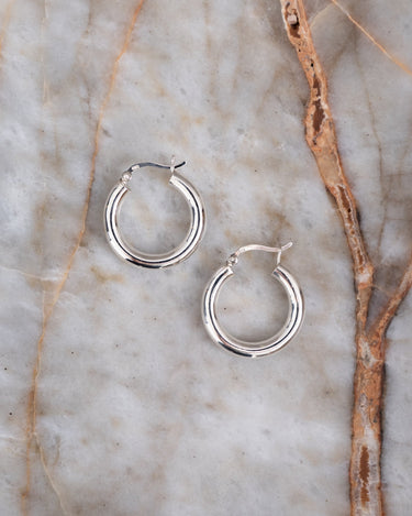 Single Hoop Boldy Silver - Things I Like Things I Love