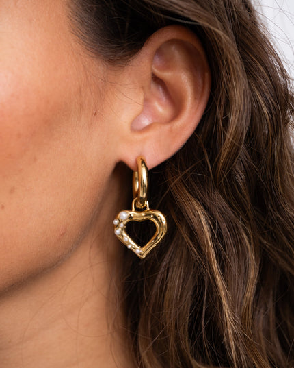 Single Hoop Goldplated Pearly Love - Things I Like Things I Love