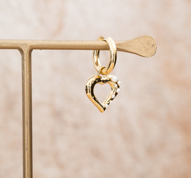 Single Hoop Goldplated Pearly Love - Things I Like Things I Love