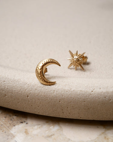 Single Stud Goldplated Moon - Things I Like Things I Love