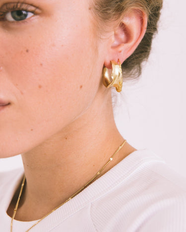 Stud Hoop Rosy Bold Gold - Things I Like Things I Love