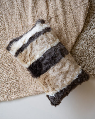 Super Soft Cushion Cleo Fluffy - Things I Like Things I Love