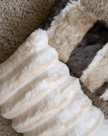 Super Soft Cushion Cleo Fluffy - Things I Like Things I Love