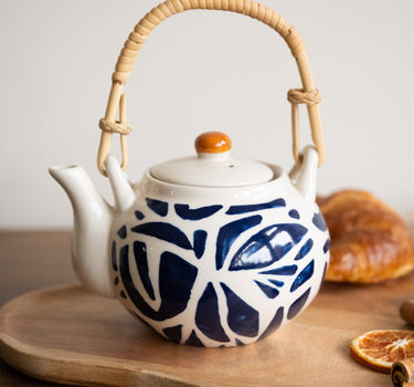 Teapot Abel White/Blue - Things I Like Things I Love