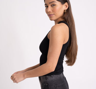 TILTIL Alina One Shoulder Top Black - Things I Like Things I Love