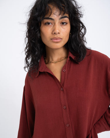 TILTIL Britt Blouse Linen Cherry Red - Things I Like Things I Love