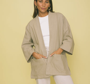 TILTIL Cat Kimono Taupe One Size - Things I Like Things I Love