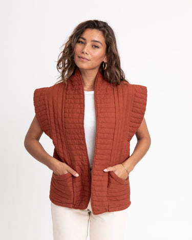 TILTIL Charley Gilet Dark Rust One Size - Things I Like Things I Love