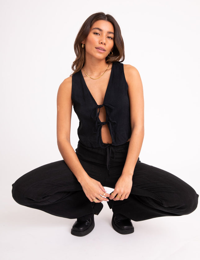 TILTIL Claire Gilet Top Linen Black - Things I Like Things I Love