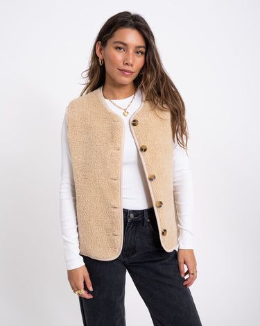 TILTIL Coco Gilet Teddy Beige - Things I Like Things I Love