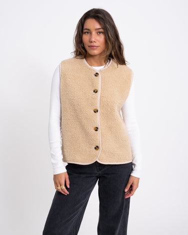 TILTIL Coco Gilet Teddy Beige - Things I Like Things I Love