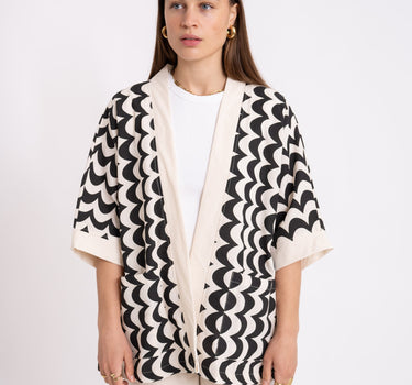 TILTIL Fien Kimono Print Wave Black Beige - Things I Like Things I Love