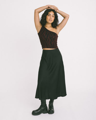 TILTIL Flowy Skirt Satin Black - Things I Like Things I Love