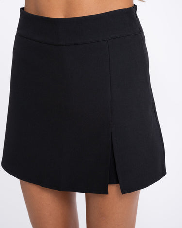 TILTIL Hana Skort Black - Things I Like Things I Love