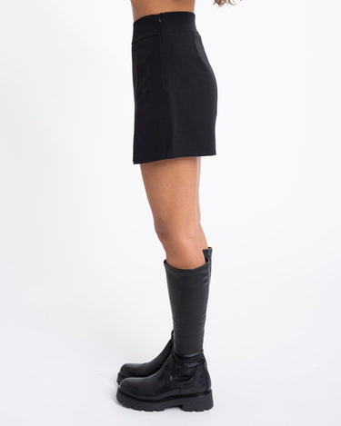 TILTIL Hana Skort Black - Things I Like Things I Love