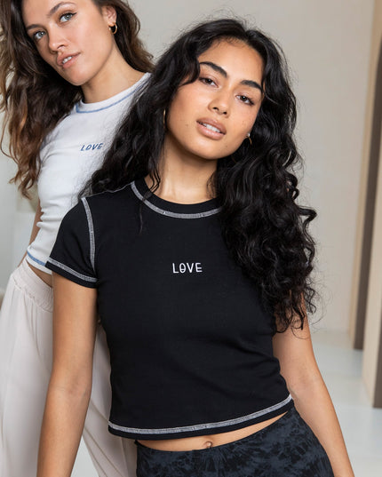 TILTIL Lovable Tee Black Seam White - Things I Like Things I Love