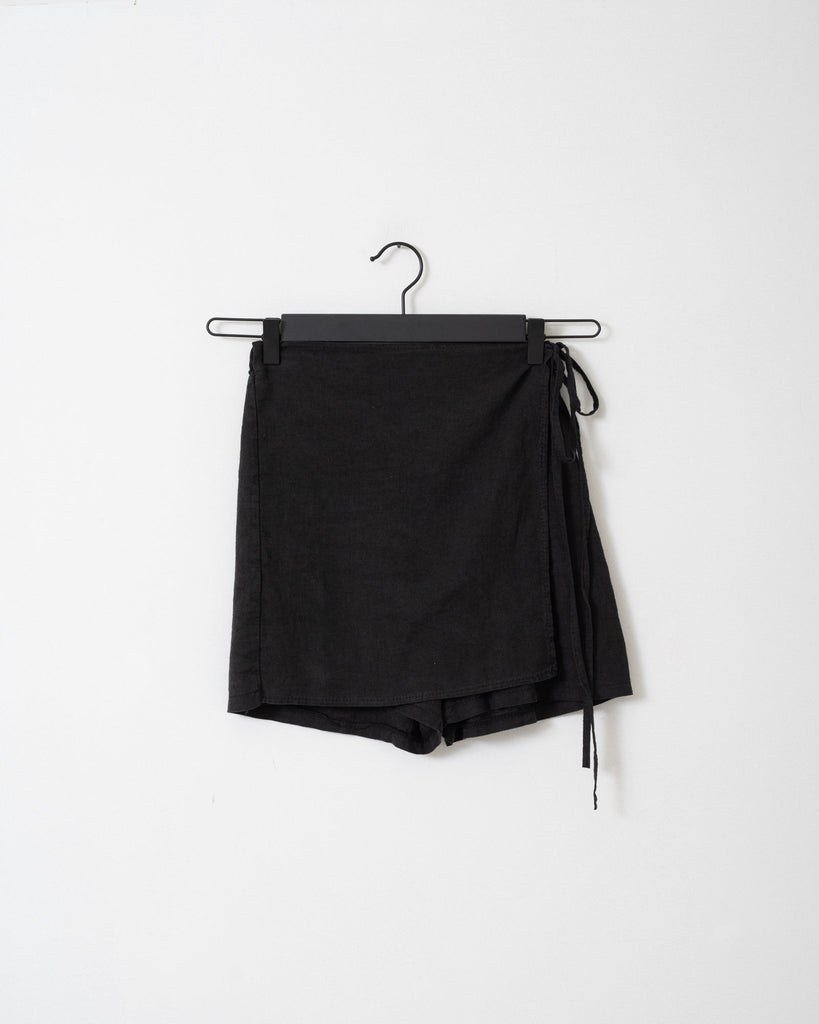 TILTIL Mary Linen Skort Black - Things I Like Things I Love