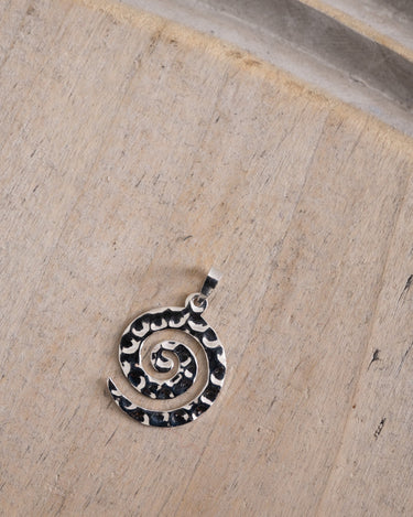 TILTIL Necklace Charm Spiral Silver - Things I Like Things I Love