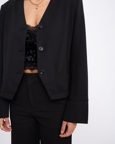 TILTIL Olein Black Jacket - Things I Like Things I Love