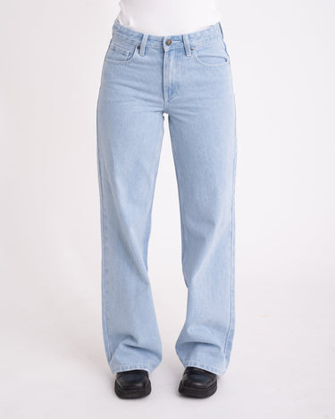 TILTIL Sanny Mid Relaxed Light Blue Jeans - Things I Like Things I Love