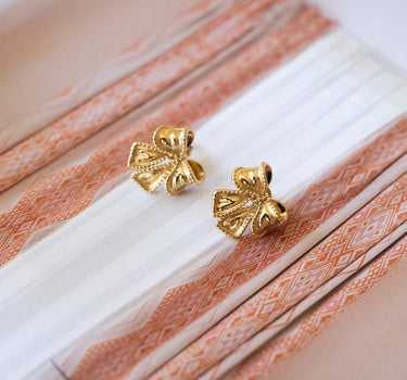 TILTIL Single Stud Goldplated Bow - Things I Like Things I Love