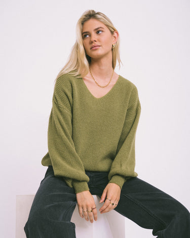 TILTIL Sofia V - neck Knit Matcha One Size - Things I Like Things I Love